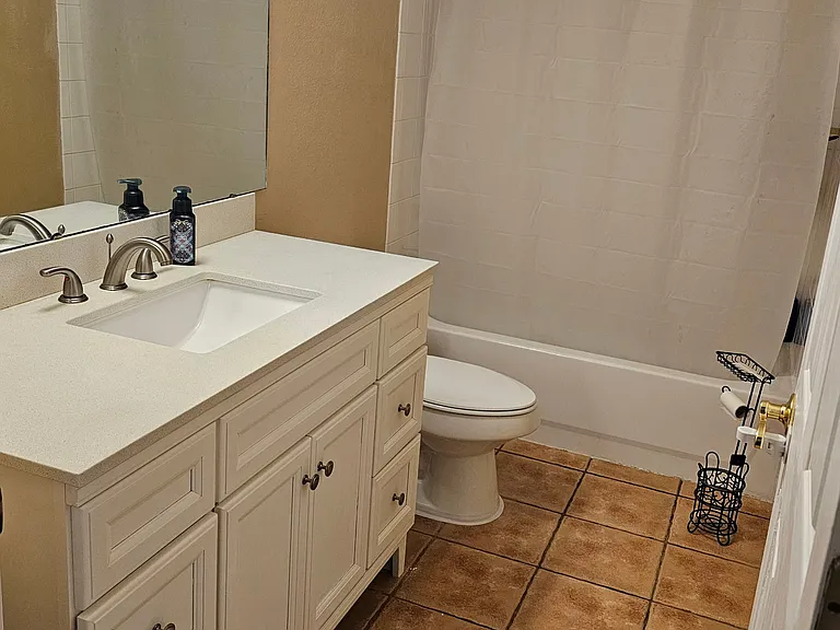 12410 Sullivan Rd — Photo 7