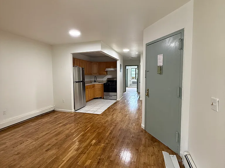 1664 Prospect Pl #1 — Photo 2