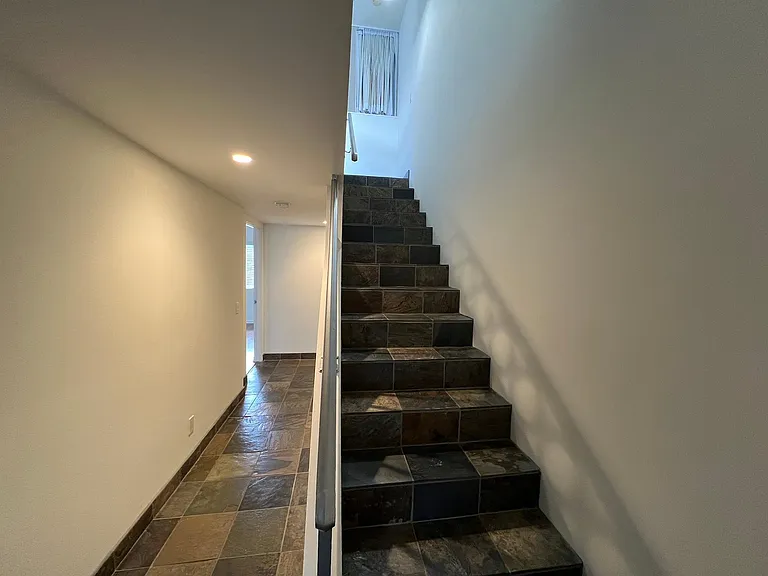27 Outrigger St #2 — Photo 24