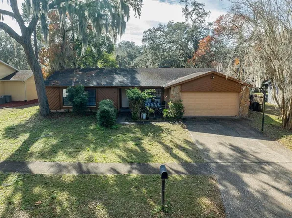 9607 WOODLAND RIDGE DRIVE, TEMPLE TERRACE, FL 33637