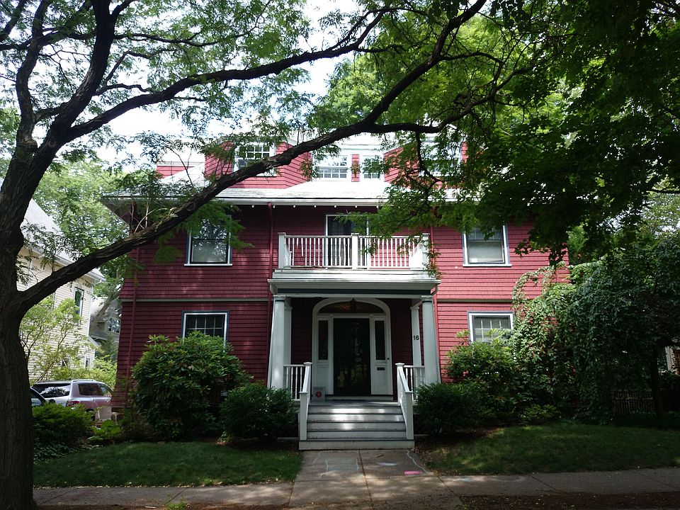 2nd image of 16 Stetson St
