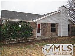 3rd image of 1004 Carmody Dr