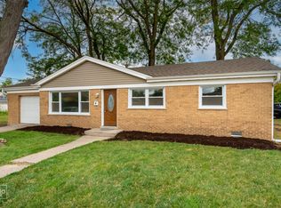 10854 Lyman Ave, Chicago Ridge, IL 60415