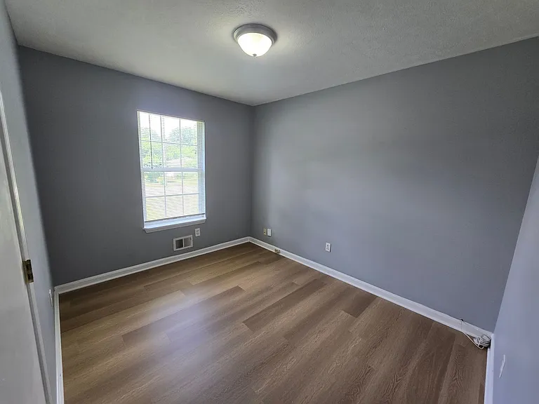 3706 Locust Ave — Photo 19