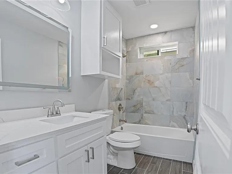 14933 Leeward Dr — Photo 18