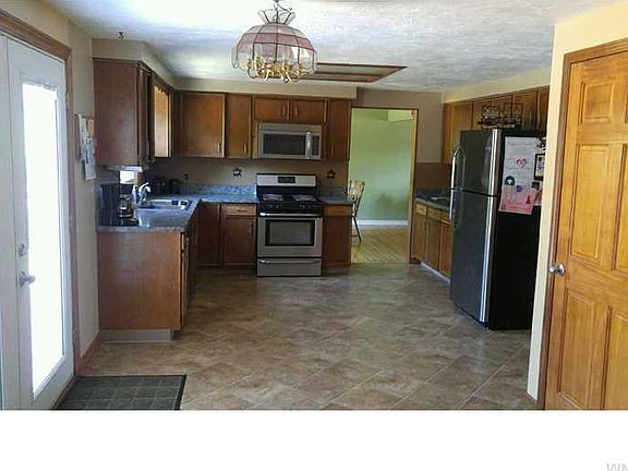 5th image of 4264 Mary Dr