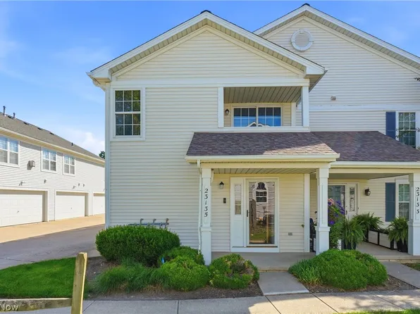 23135 Grist Mill Ct #29C, Olmsted Falls, OH 44138