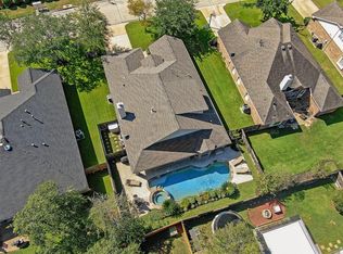 12610 Opal Valley Dr, Tomball, TX 77377