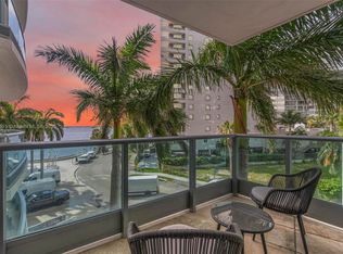 1331 Brickell Bay Dr, Miami, FL 33131