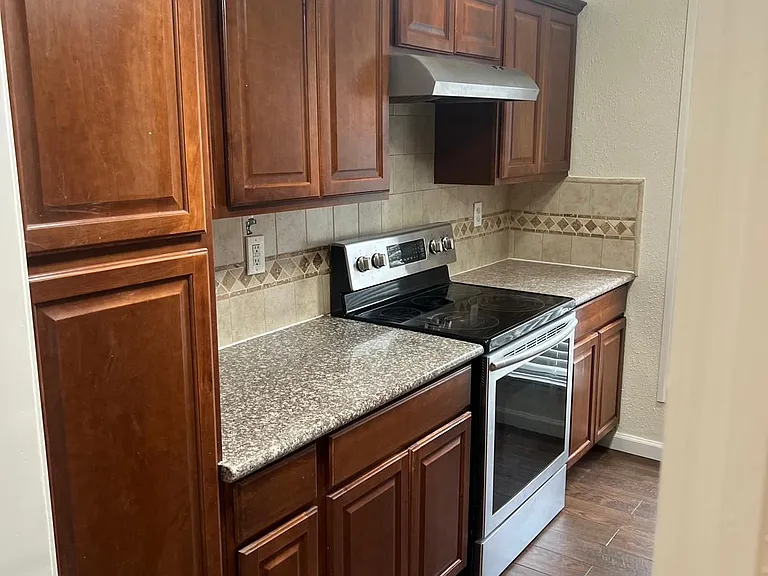 9809 Richmond Ave #A5 — Photo 12