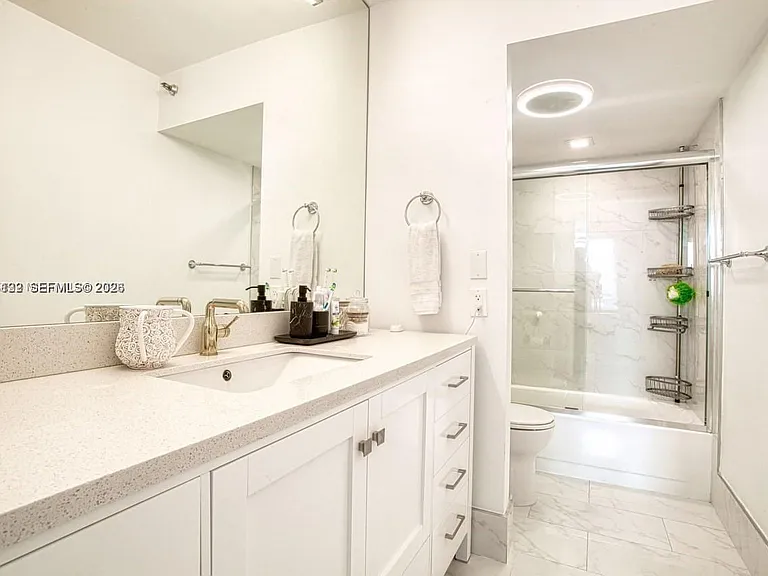 20225 NE 34th Ct #1016 — Photo 9