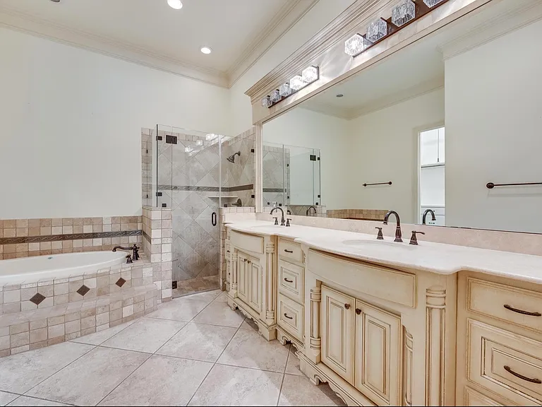 Alternate View Master Bath Suite