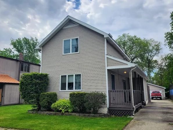 2126 3rd St, Bay City, MI 48708