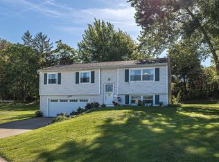 1621 E 37th St, Erie, PA 16510