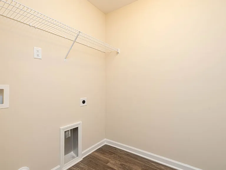 137 Princeton Hill Dr — Photo 7