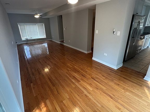 5th image of 9049 Laramie Ave