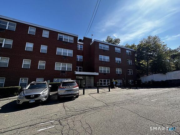 3rd image of 40-1 Prospect Ave #4B