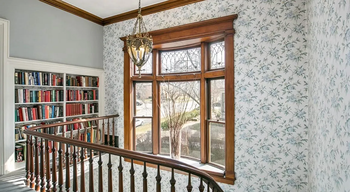 Studio, 260 sqft, $985 — Photo 3