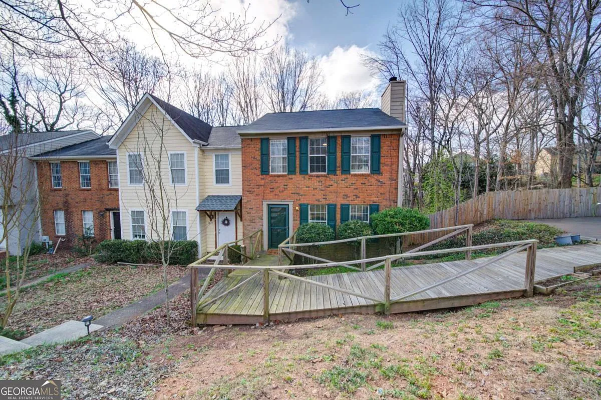 1657 Cedar Bluff Way photo 1