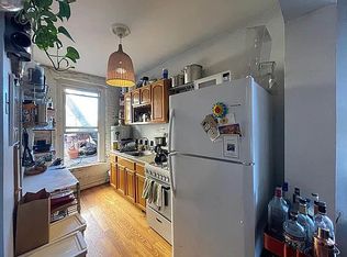 362 S 4th St FLOOR 2, Brooklyn, NY 11211