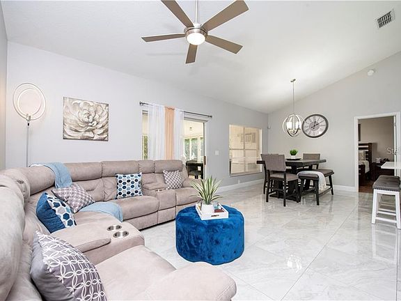 5th image of 621 Heron Bay Dr