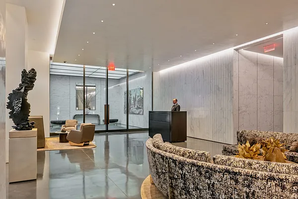 Rented by Compass | media 26