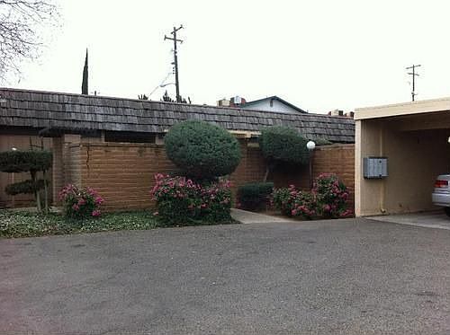 3rd image of 6047 N College Ave APT D