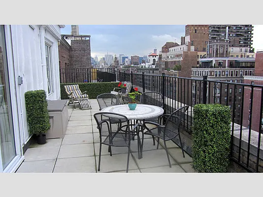 Sold by Stribling | media 26