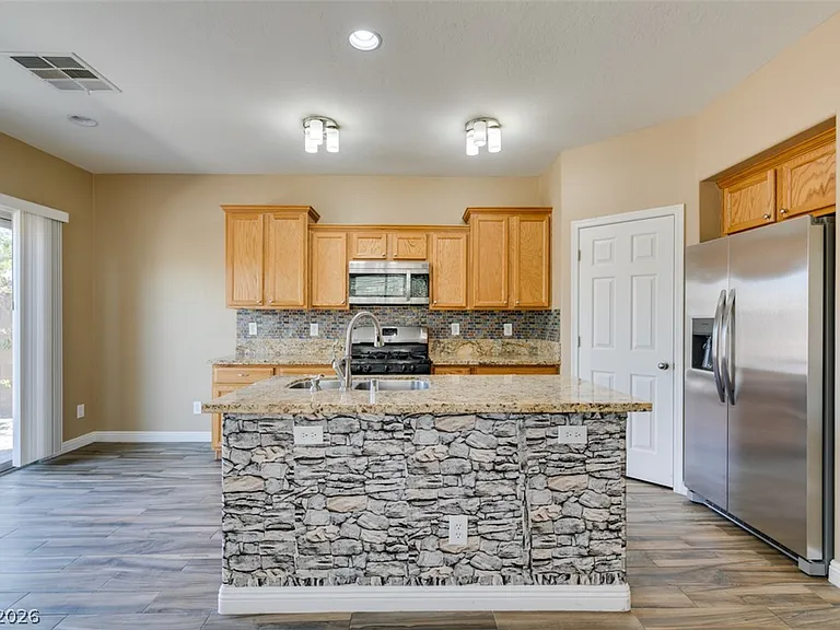 8944 Bandinella Ave — Photo 5