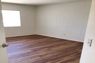 2nd image of 2987 Tisbury Dr