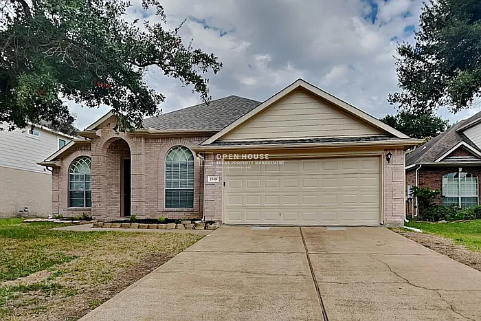 19414 Asterglen Ct