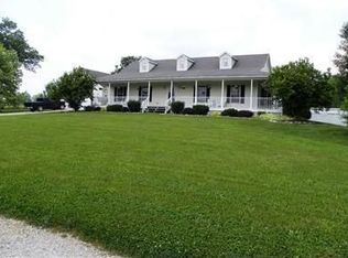 860 Locust Fork Rd, Stamping Ground, KY 40379