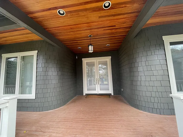2428 62nd Ave SE — Photo 2