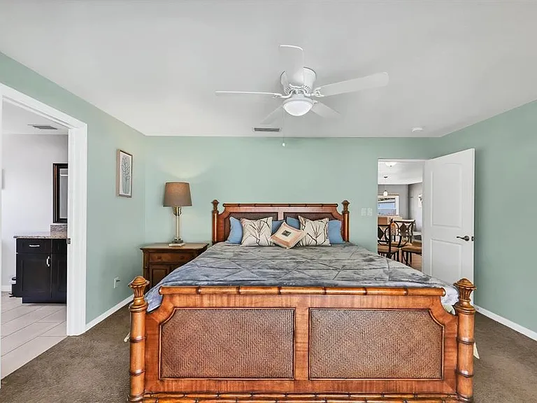 3425 Fairview Dr — Photo 23