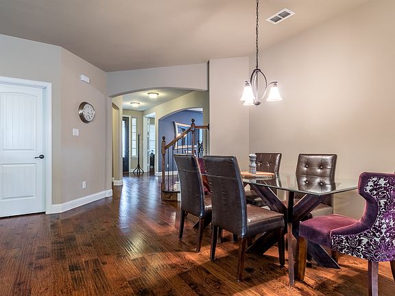5th image of 3708 Madrone Way