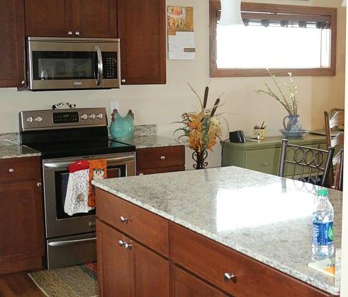 5th image of 401 26th Ave NE