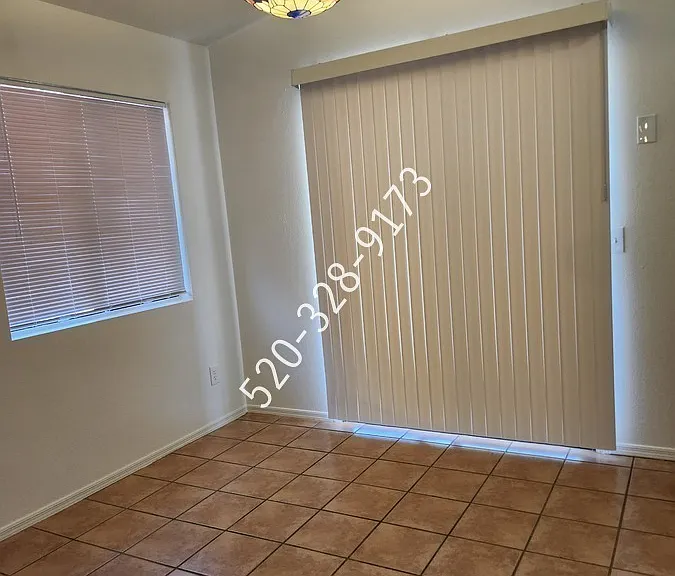 1616 W Wood Crest Ct — Photo 4