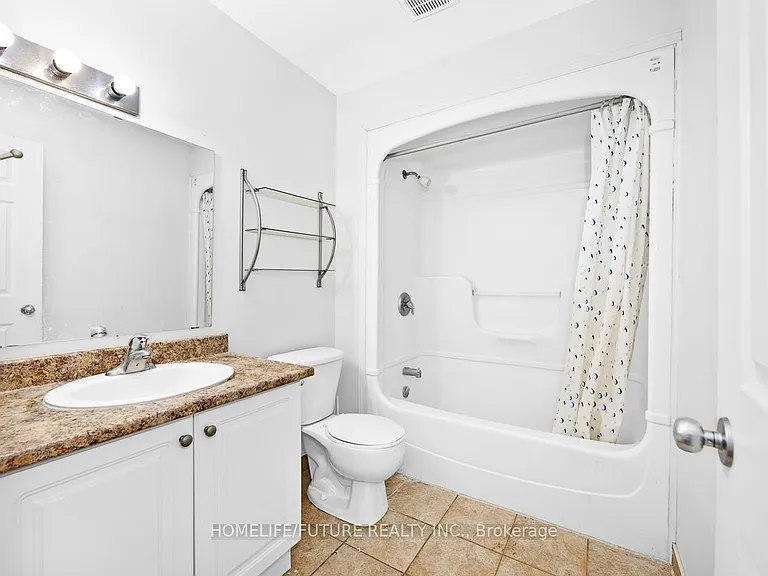 327 Spruce St #A — Photo 19
