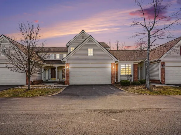 4404 Willow View Ct, Howell, MI 48843