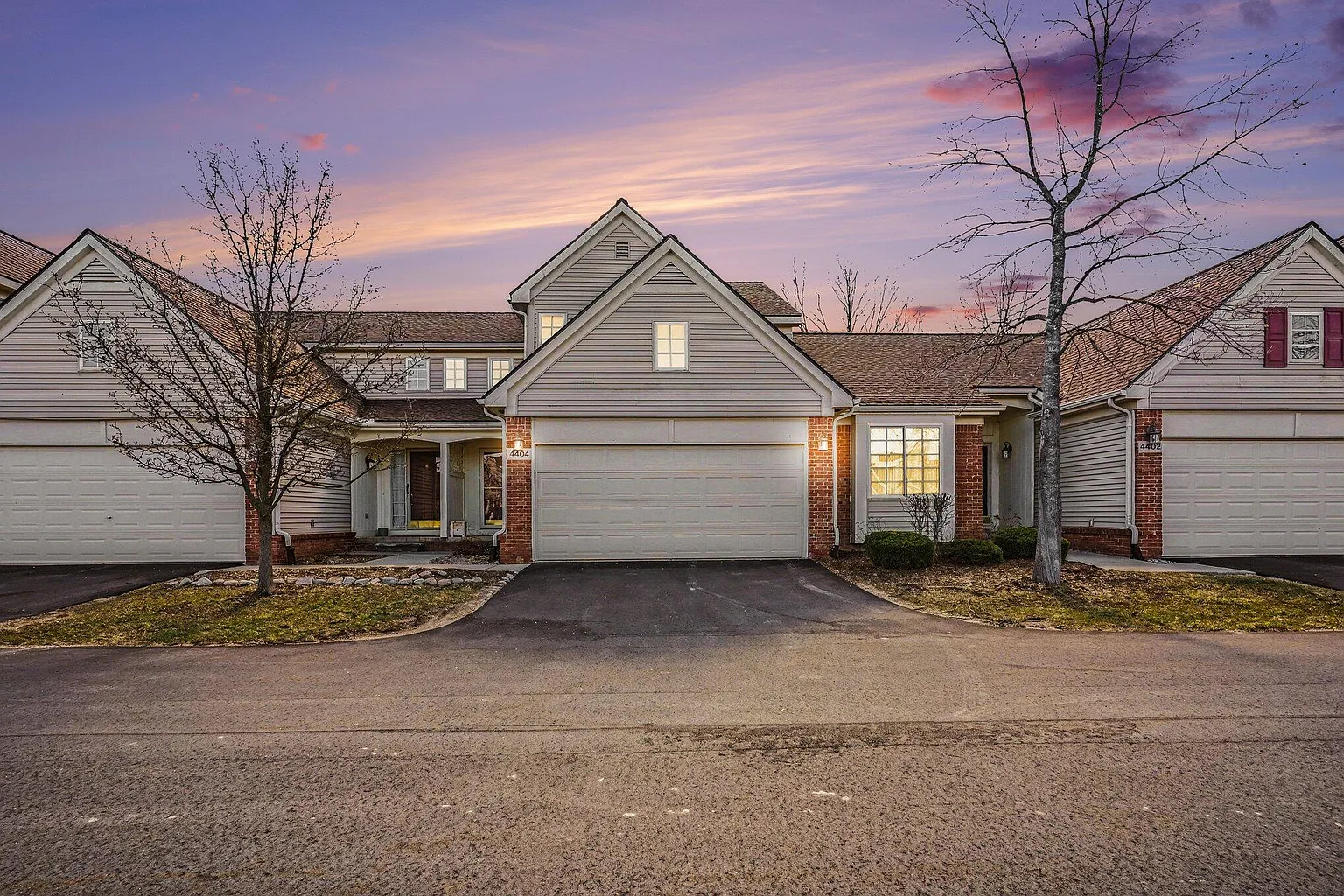 4404 Willow View Ct photo 1