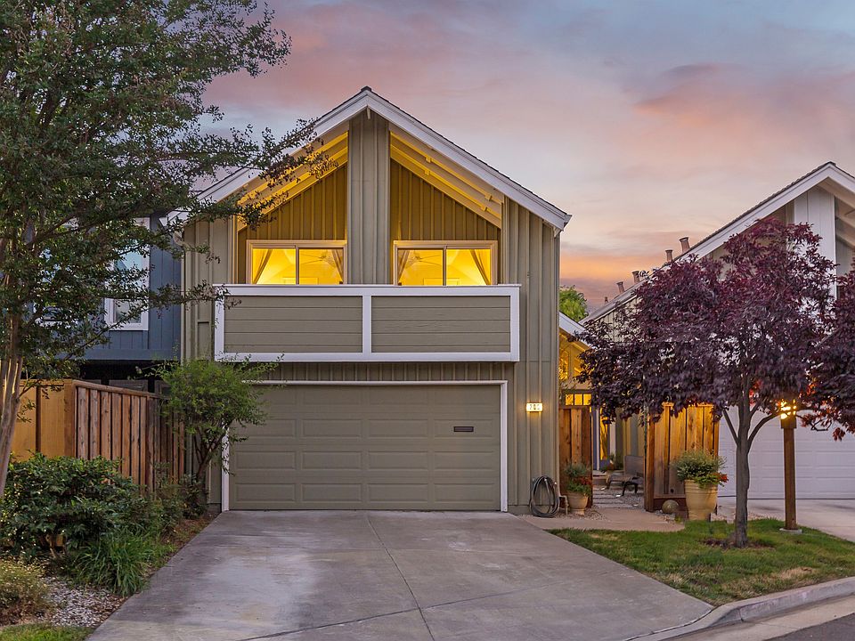 1st image of 205 Elm Wood Ct