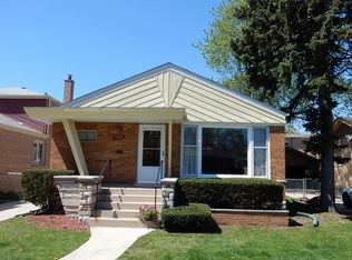 9208 S Harding Ave, Evergreen Park, IL