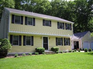 193 Beacon Dr, North Kingstown, RI 02852