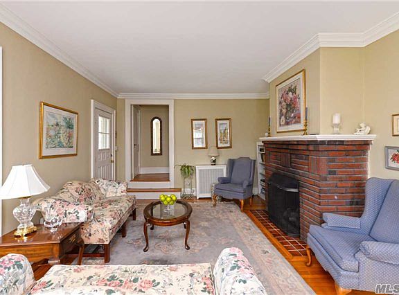 2nd image of 144 Powell Ave
