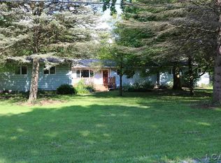 8534 Covert Rd, Petersburg, MI 49270
