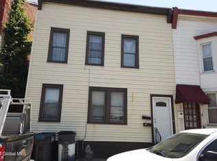 242 4th St, Troy, NY 12180