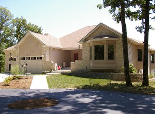 324 Fox Bluff Rd, Union, MO 63084