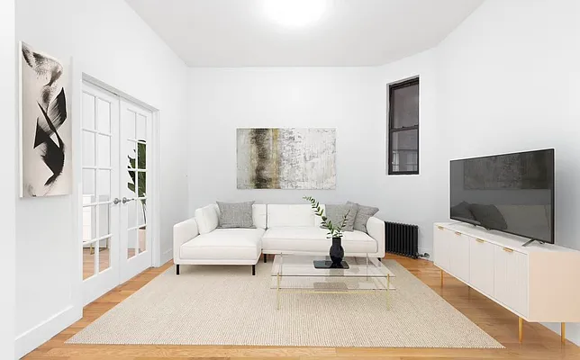 Rented by Platinum Forbes Global Properties | media 3