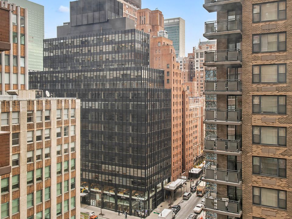 2nd image of 235 E 40th St APT 15J