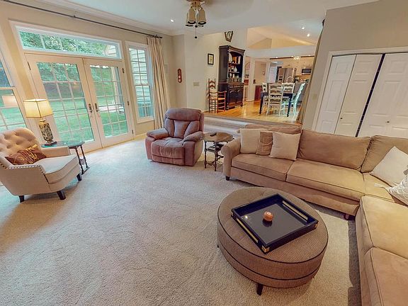 5th image of 12621 Carrington Hill Dr